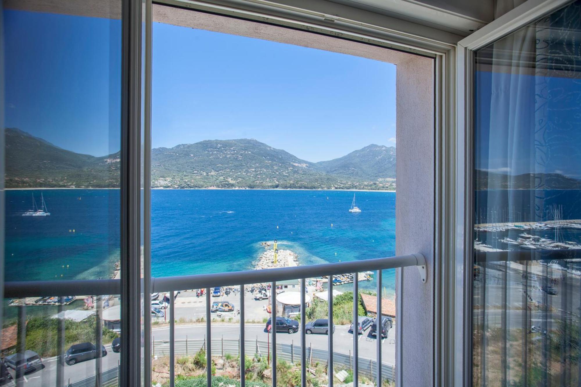 Le Neptune & Spa Propriano  Bagian luar foto